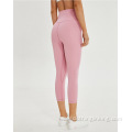 High Waist Compression ¾ Length Pocket Leggings